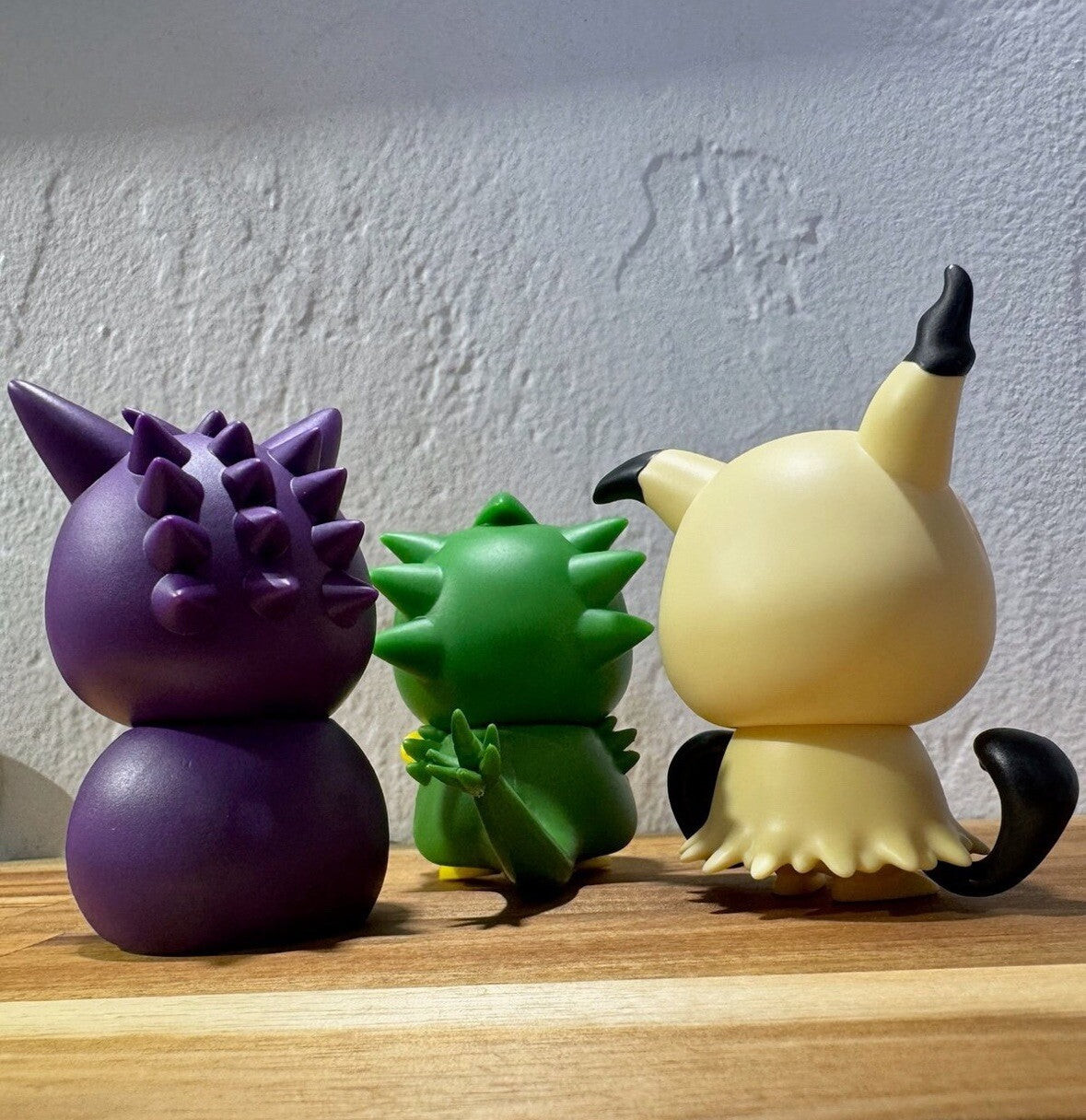 Poncho Pikachu, Charizard, Gengar, Blastiose, Venusaur, Mimiyku, T-Tar